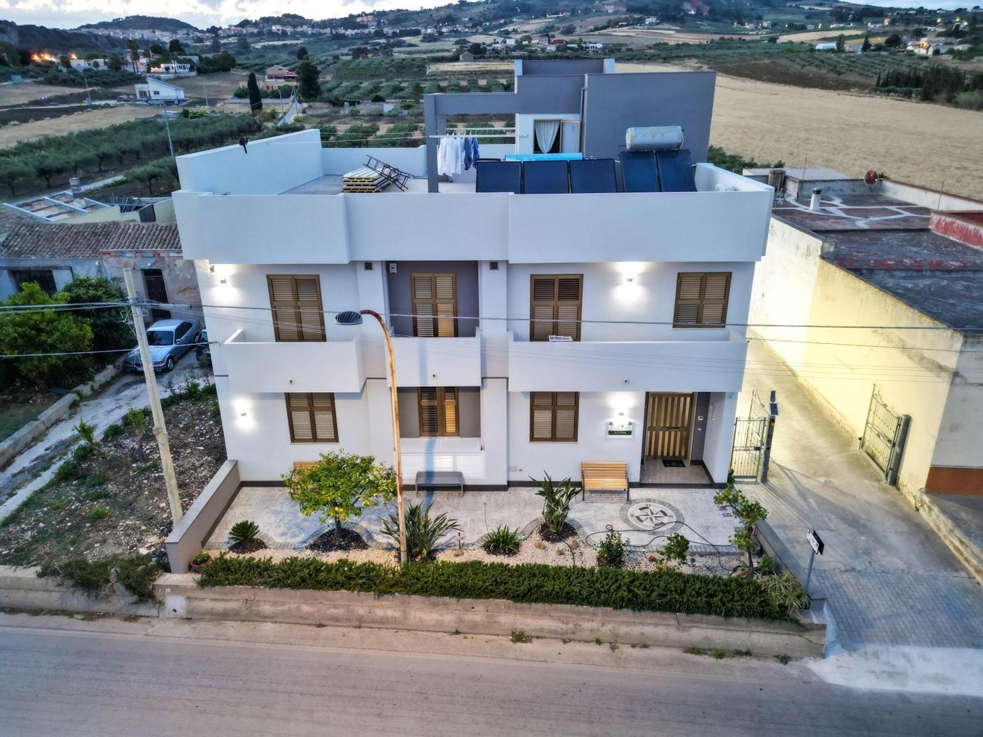 فالديريتْشّي B&B Profumi Di Sicilia المظهر الخارجي الصورة
